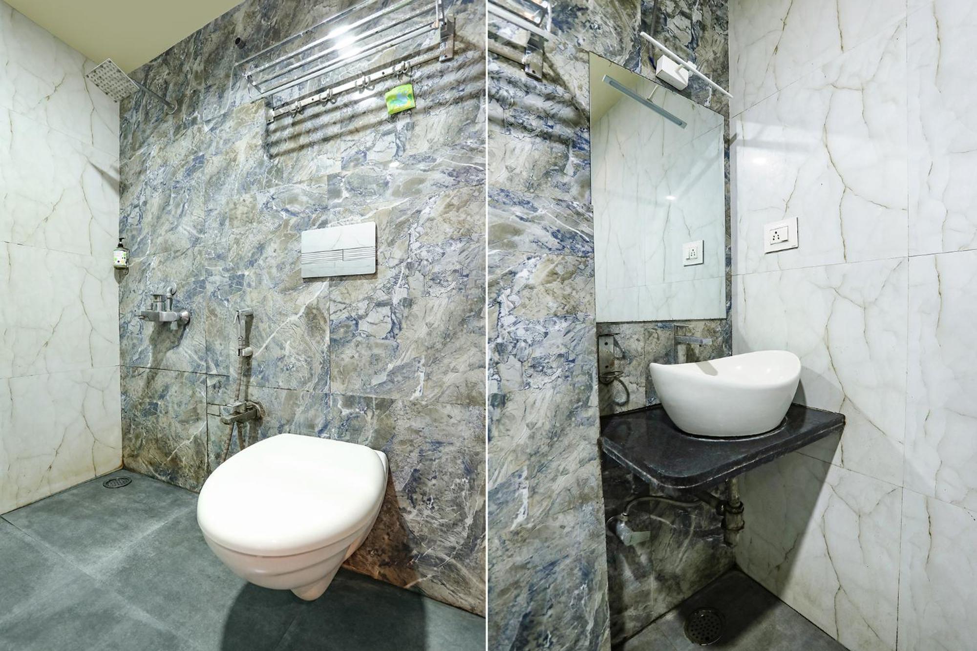 Fabhotel Radhika Ex Aurangabad  Exterior photo