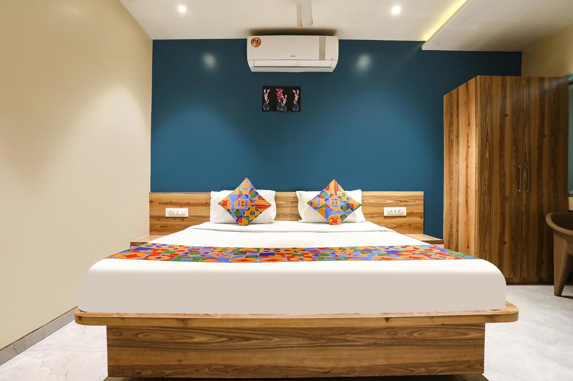 Fabhotel Radhika Ex Aurangabad  Exterior photo